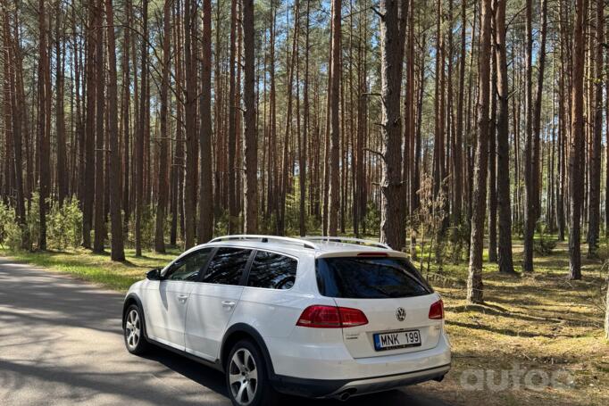 Volkswagen Passat B7 Passat Alltrack (B7)
