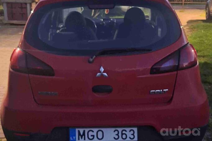 Mitsubishi Colt