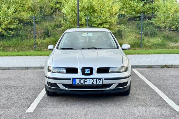 SEAT Leon 1 generation Hatchback