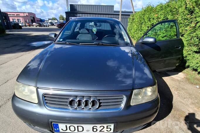 Audi A3 8L [restyling] Hatchback