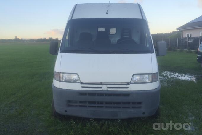 Peugeot Boxer 1 generation