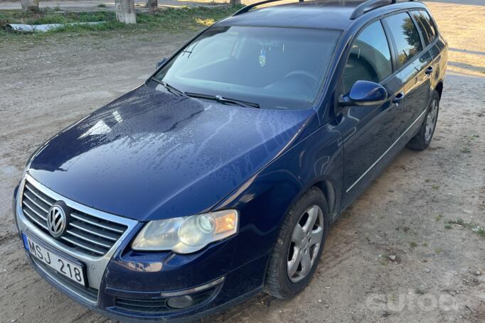 Volkswagen Passat B6 wagon 5-doors