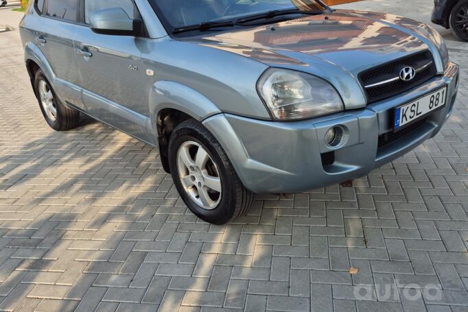 Hyundai Tucson 1 generation Crossover