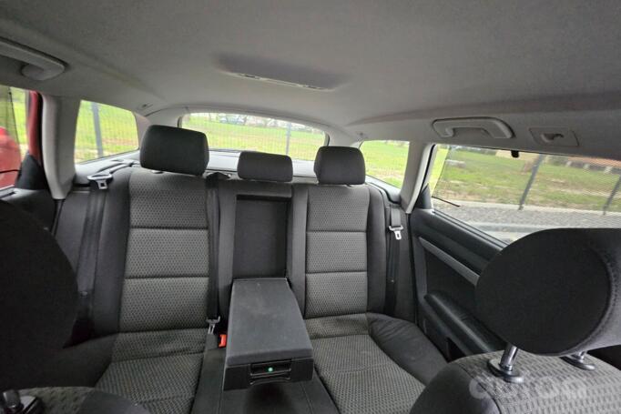 Audi A6 4F/C6 wagon 5-doors