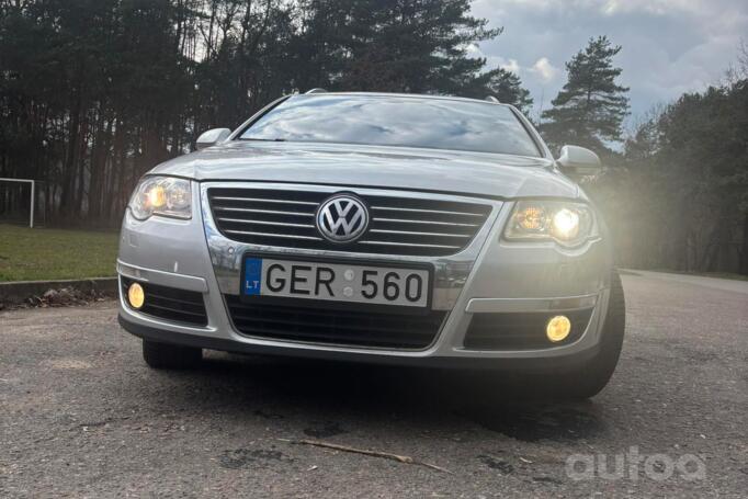 Volkswagen Passat B6 wagon 5-doors