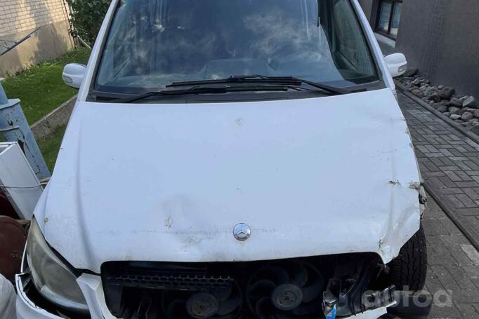 Mercedes-Benz Viano W639 Minivan
