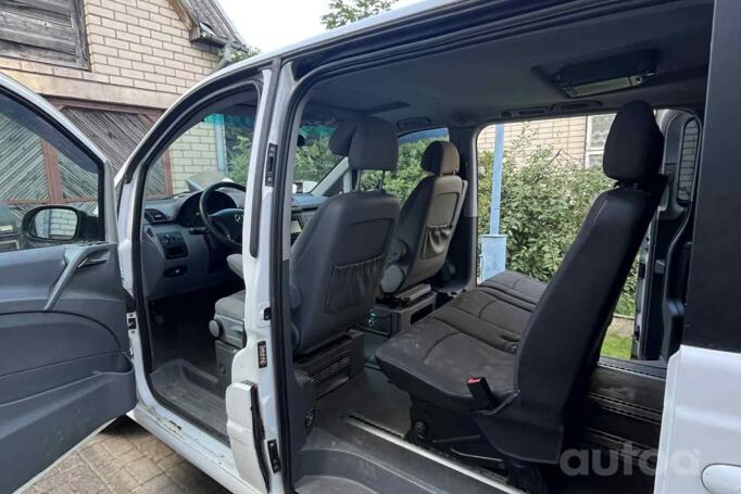 Mercedes-Benz Viano W639 Minivan