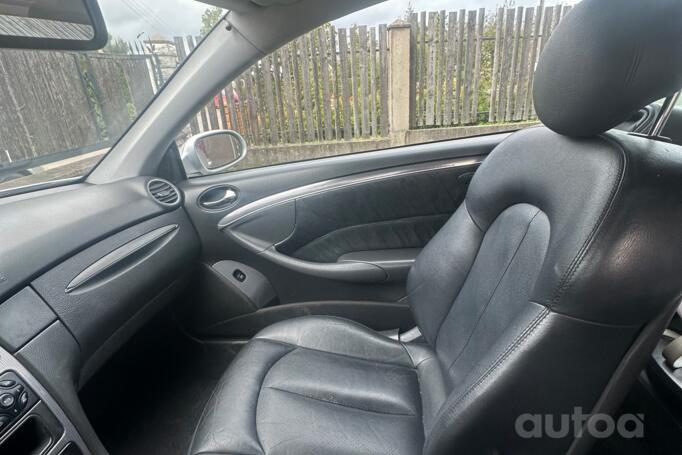 Mercedes-Benz CLK-Class C209 Coupe-Hardtop