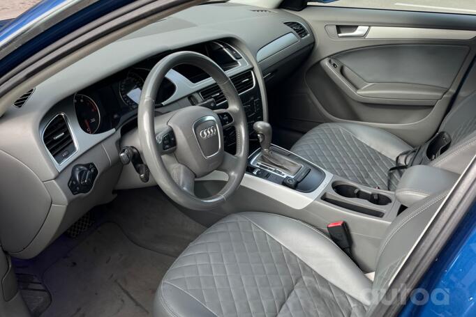 Audi A4 B8/8K Sedan 4-doors