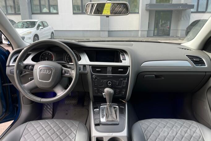 Audi A4 B8/8K Sedan 4-doors