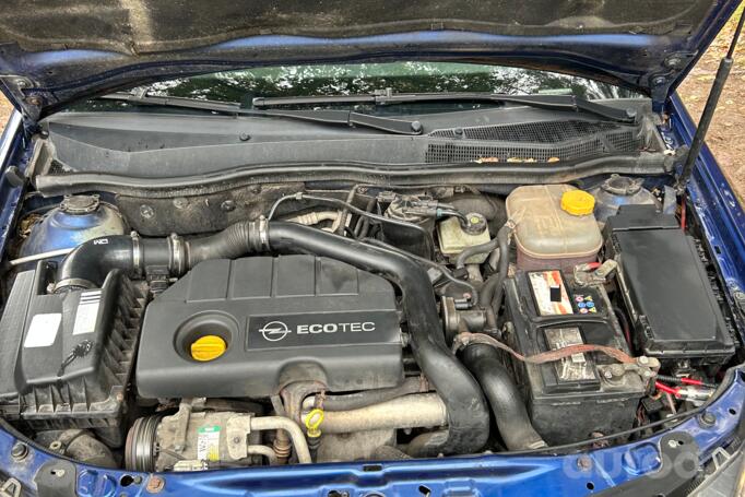 Opel Astra H Hatchback