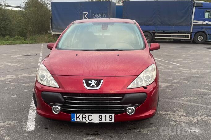 Peugeot 307 1 generation [restyling] Hatchback 5-doors