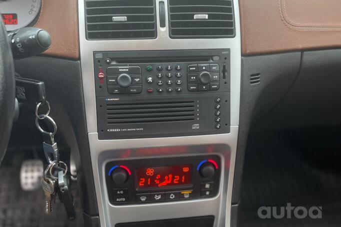 Peugeot 307 1 generation [restyling] Hatchback 5-doors