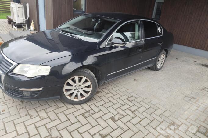 Volkswagen Passat B6 Sedan 4-doors