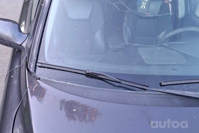 Volvo V70 2 generation R wagon 5-doors