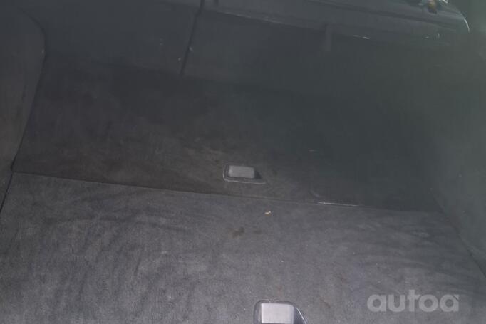 Volvo V70 2 generation R wagon 5-doors