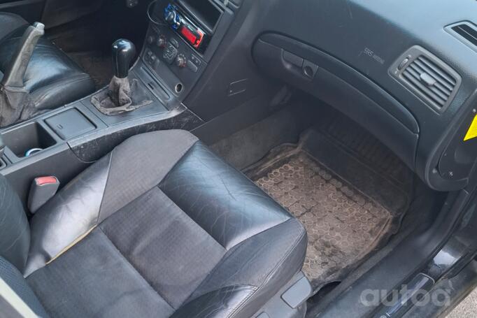 Volvo V70 2 generation R wagon 5-doors