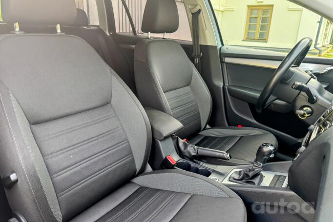 Skoda Octavia 3 generation [restyling] Combi wagon 5-doors