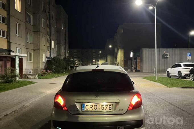 Peugeot 207 1 generation Hatchback 5-doors