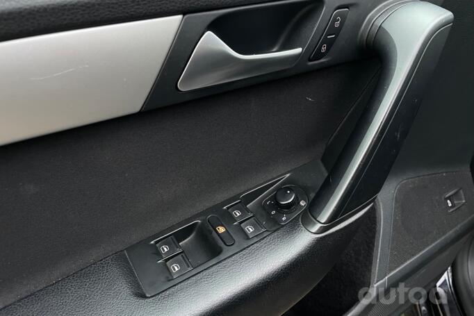 Volkswagen Passat B7 Sedan