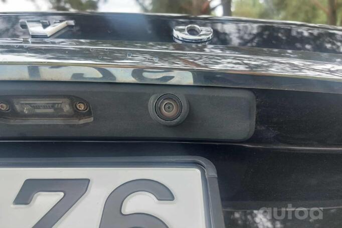 Volvo XC60 1 generation [restyling] Crossover