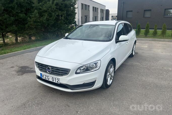 Volvo V60 1 generation [restyling] wagon 5-doors