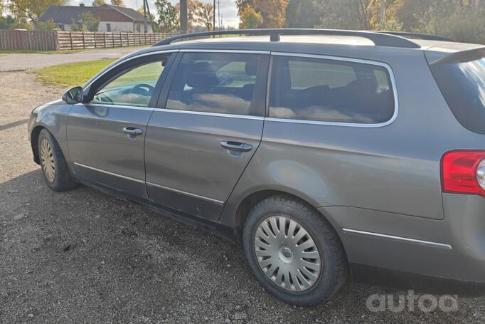 Volkswagen Passat B6 wagon 5-doors
