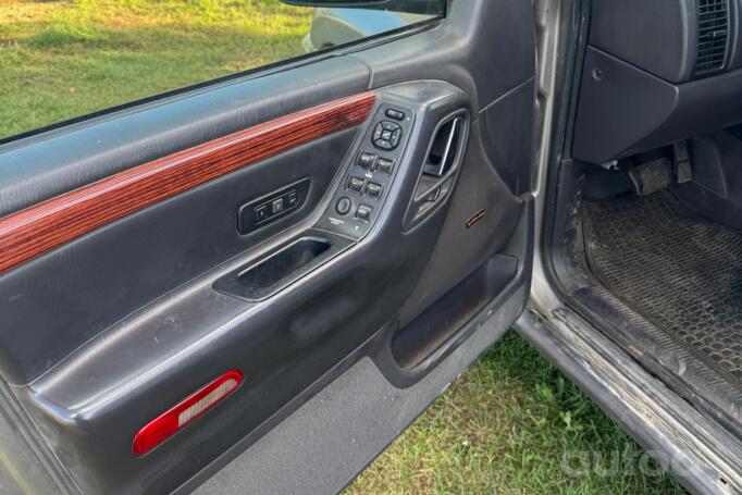 Jeep Grand Cherokee WJ SUV
