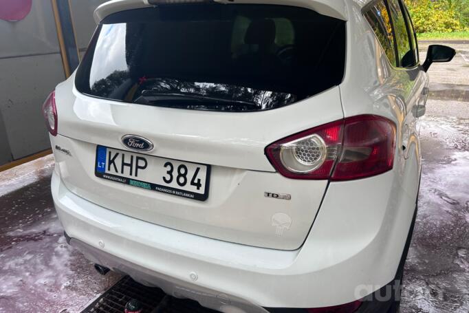 Ford Kuga 1 generation Crossover