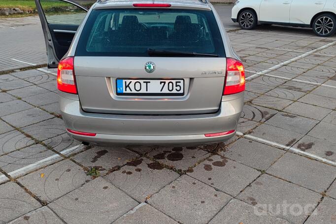 Skoda Octavia 2 generation [restyling] Combi wagon 5-doors