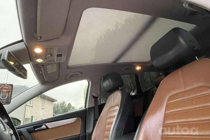 Volkswagen Passat B7 Passat Alltrack (B7)