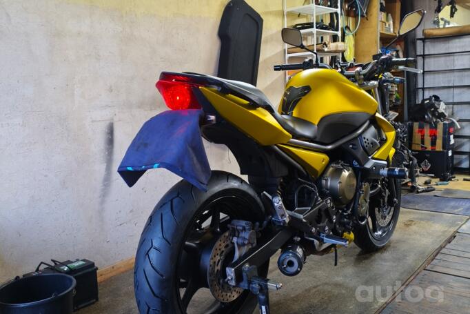Yamaha XJ