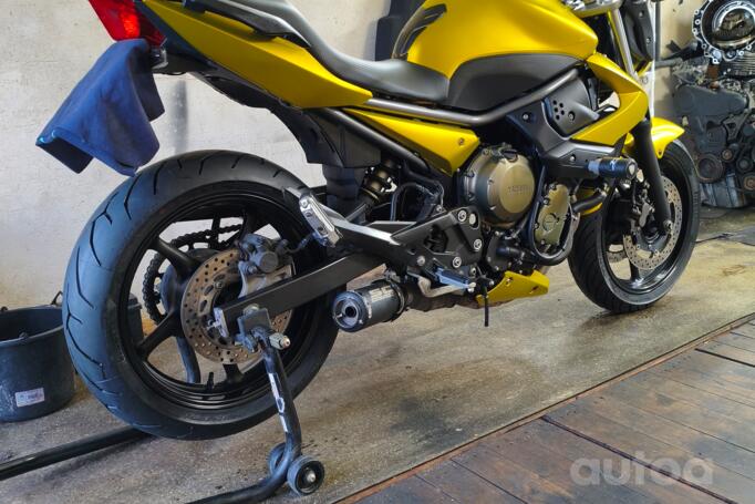 Yamaha XJ