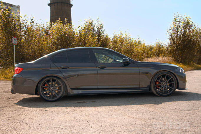 BMW 5 Series F07/F10/F11 Sedan