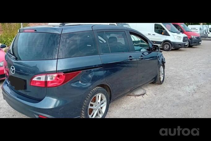 Mazda 5 CW Minivan