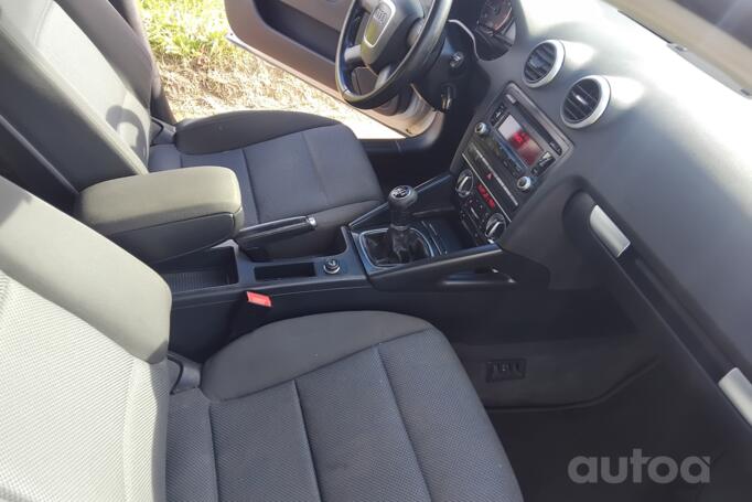 Audi A3 8P/8PA [2th restyling] Sportback hatchback 5-doors