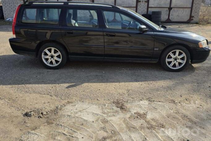 Volvo V70 2 generation [restyling] wagon 5-doors