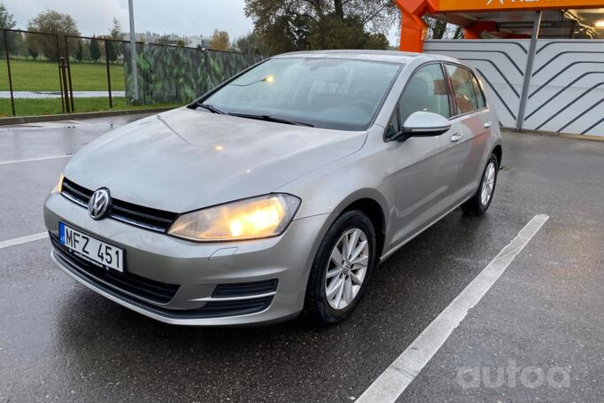 Volkswagen Golf 7 generation Hatchback 5-doors