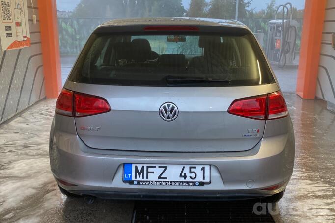 Volkswagen Golf 7 generation Hatchback 5-doors