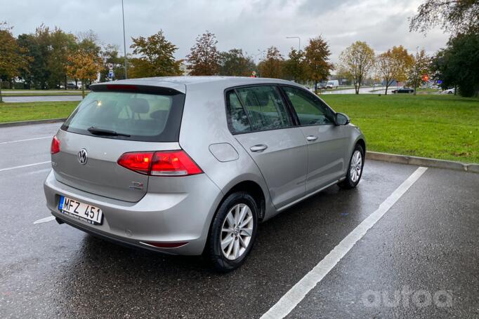 Volkswagen Golf 7 generation Hatchback 5-doors