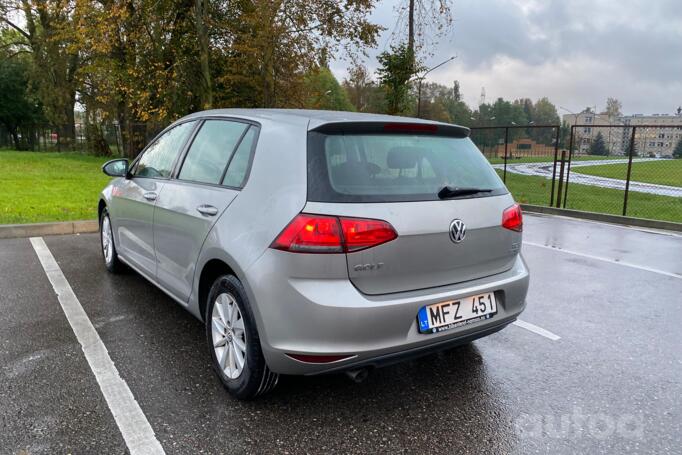 Volkswagen Golf 7 generation Hatchback 5-doors