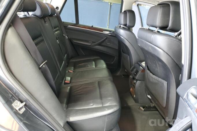 BMW X5 E70 [restyling] Crossover