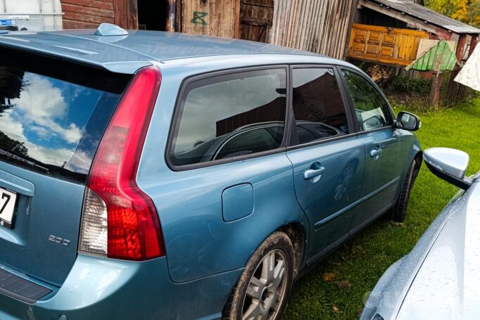 Volvo V50 1 generation [restyling]
