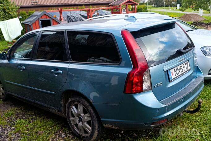 Volvo V50 1 generation [restyling]