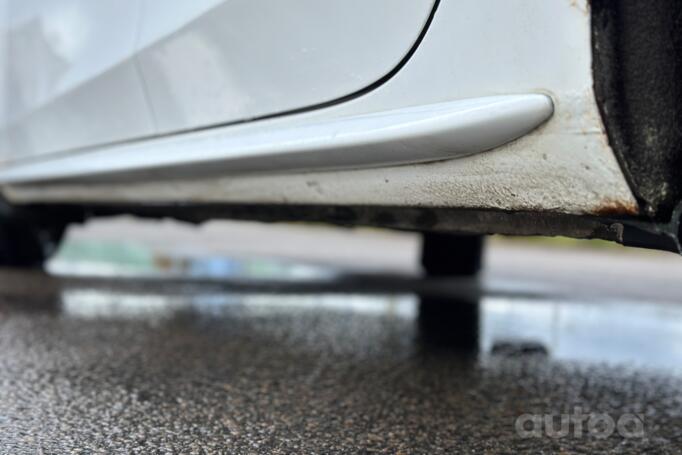 Audi A4 B8/8K Sedan 4-doors