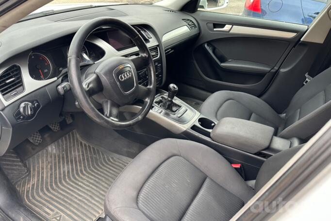 Audi A4 B8/8K Sedan 4-doors