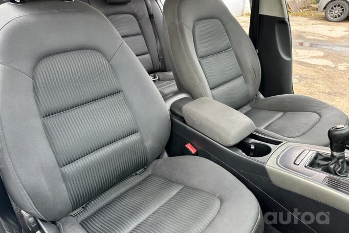 Audi A4 B8/8K Sedan 4-doors