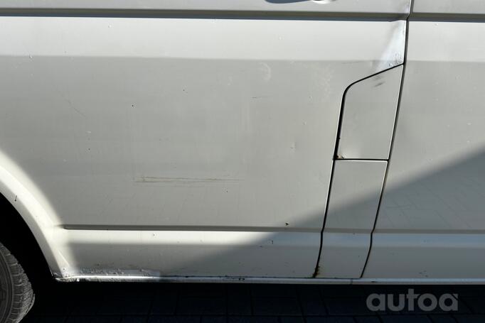 Volkswagen Transporter T5 Minivan 4-doors