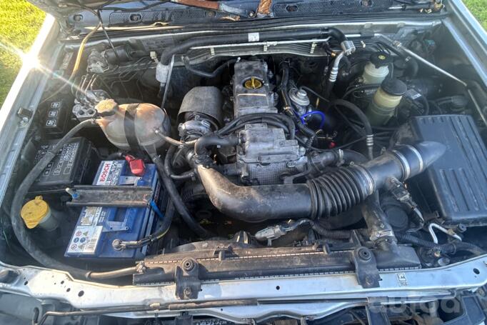 Opel Frontera B SUV 5-doors