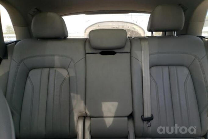 Audi Q5 2 generation Crossover